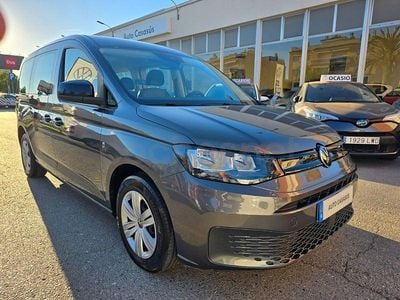 Usado VW Caddy Maxi 122 CV (89 kW) 2023 Gris / plata Monovolumen