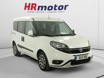 Usado Fiat Doblò Trekking 120 CV (88 kW) 2022 Monovolumen