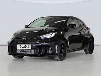 Używany Toyota Yaris 280 KM (205 kW) 2025 Czarny Hatchback