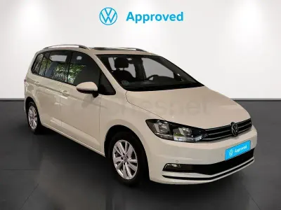 Usado VW Touran Advance 150 CV (110 kW) 2021 Blanco Monovolumen