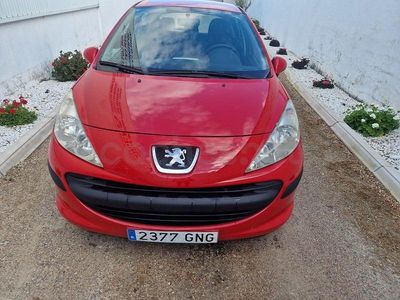 Usado Peugeot 207 90 CV (66 kW) 2009 Rojo Berlina