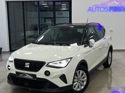 Usado Seat Arona Style 110 CV (80 kW) 2021 Blanco SUV