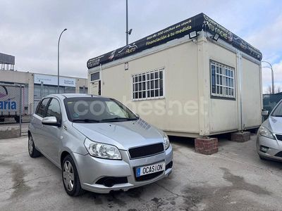 Gris / plata Usado 2012 Chevrolet Aveo LS Berlina | 3699 € (Precio justo)