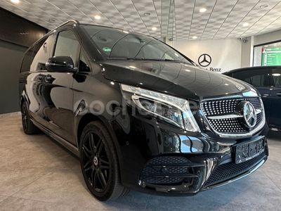Negro Usado 2022 Mercedes V300 Avantgarde Monovolumen | 80.000 €