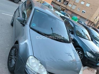 VW Golf V