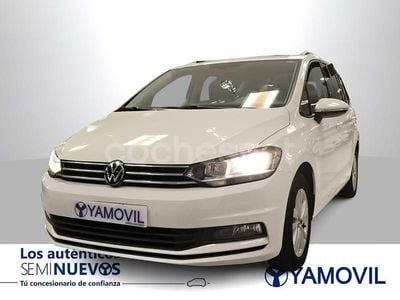 Blanco Usado 2022 VW Touran Advance Monovolumen | 26.450 € (Precio justo)