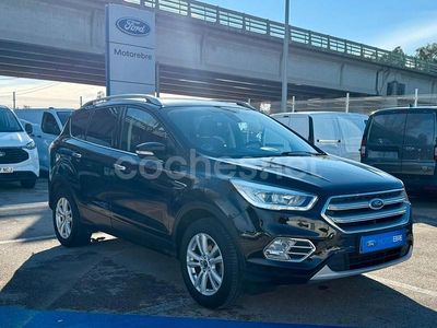 Negro Usado 2017 Ford Kuga Trend SUV | 13.500 € (Un poco caro)
