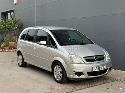 Gris / plata Usado 2007 Opel Meriva Cosmo Monovolumen | 2500 € (Precio justo)