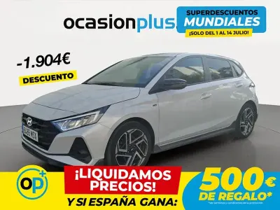 Usado Hyundai i20 N Line 79 CV (58 kW) 2024 Gris Berlina
