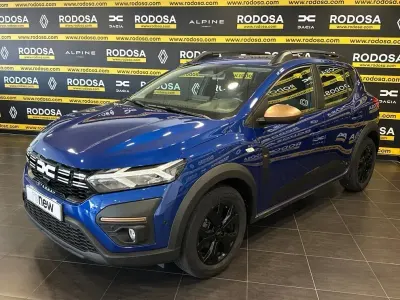 Usado Dacia Sandero Extreme 101 CV (74 kW) 2025 Azul SUV