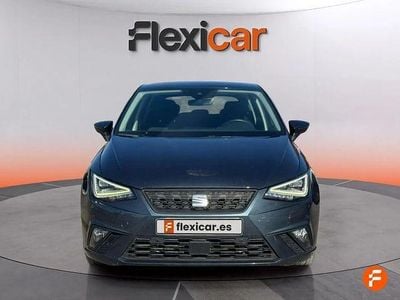 Usado Seat Ibiza Style 110 CV (80 kW) 2022 Gris Utilitario