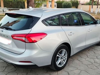 Usado Ford Focus Active 120 CV (88 kW) 2020 Gris