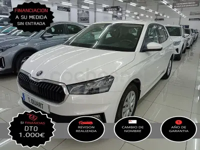 Usado Skoda Fabia Essence 95 CV (69 kW) 2024 Blanco Utilitario