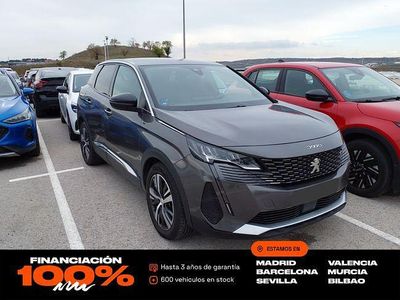 Usado Peugeot 3008 Allure 225 CV (165 kW) 2023 Gris SUV