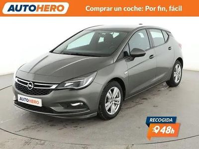 Usado Opel Astra Excellence 125 HP (91 kW) 2017 Cinzento Sedan