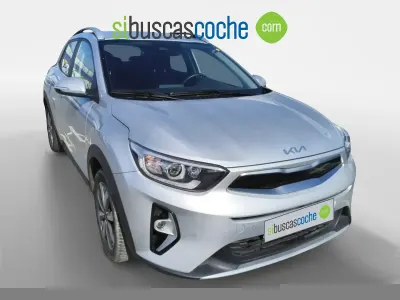 Usado Kia Stonic 100 HP (73 kW) 2025 Cinzento SUV
