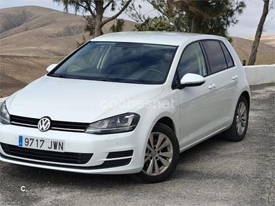 Usado VW Golf VII Advance 125 CV (91 kW) 2017 Blanco Berlina