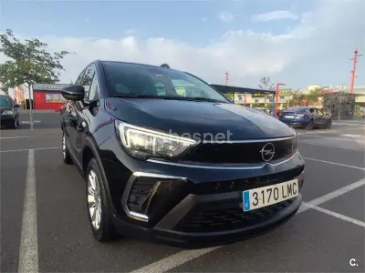 Usado Opel Crossland Business Elegance 120 CV (88 kW) 2021 Negro SUV
