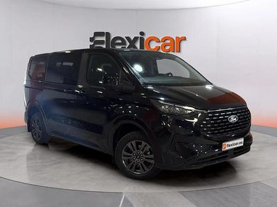 Usado Ford Tourneo Titanium 150 CV (110 kW) 2024 Negro Monovolumen