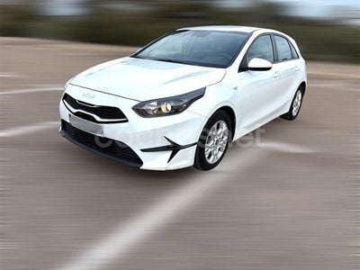 Blanco Usado 2021 Kia Ceed Utilitario | 13.800 € (Buen precio)