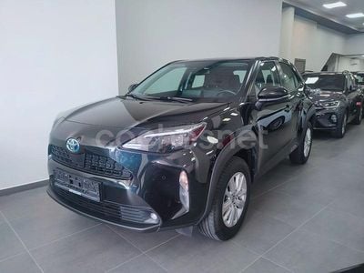 Negro Usado 2023 Toyota Yaris Cross Business Edition SUV | 19.800 € (Precio justo)