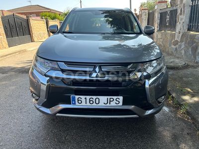Mitsubishi Outlander P-HEV