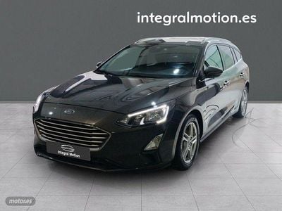 Usado Ford Focus Trend 120 CV (88 kW) 2019 Marrón Familiar