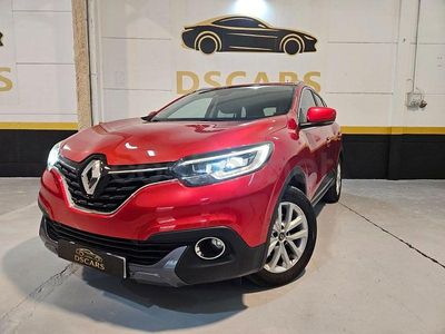 Usado Renault Kadjar Intens 130 CV (95 kW) 2016 Granate SUV