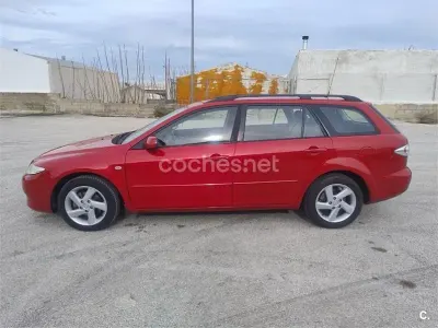 Usado Mazda 6 Active 136 CV (100 kW) 2005 Rojo Familiar