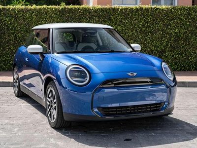 Azul Nuevo 2025 Mini Cooper Classic Utilitario | 34.190 € (Caro)