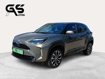 Occasion Toyota Yaris Cross Active 116 PK (85 kW) 2024 Grijs SUV