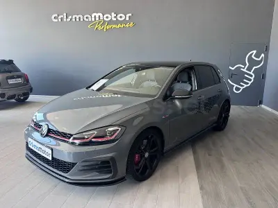 Usado VW Golf VII GTI 290 CV (213 kW) 2019 Gris / plata Berlina
