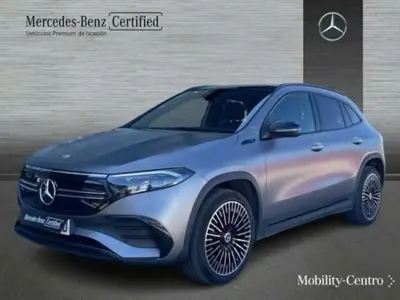 Usado Mercedes EQA250 AMG line 141 kW (192 CV) 2022 Gris SUV