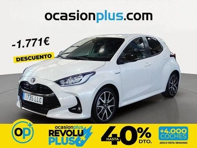 Usado Toyota Yaris Hybrid Style 116 CV (85 kW) 2020 Blanco