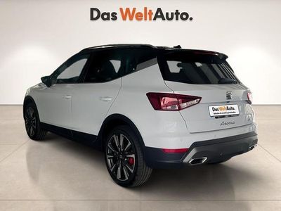 Usado Seat Arona FR 115 CV (84 kW) 2024 Blanco SUV