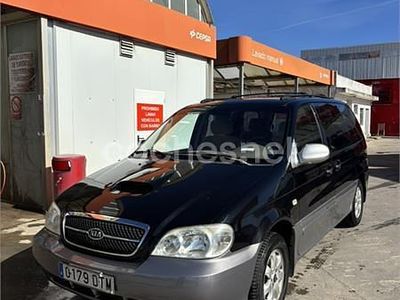 Usado Kia Carnival EX 144 CV (105 kW) 2005 Negro Monovolumen