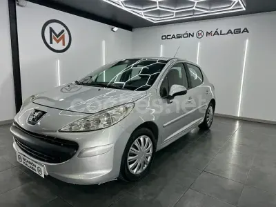 Begagnad Peugeot 207 70 HK (51 kW) 2007 Grå Sedan