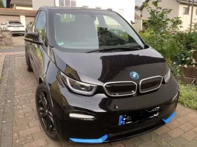 Usado BMW i3 135 kW (184 CV) 2021 Negro Utilitario