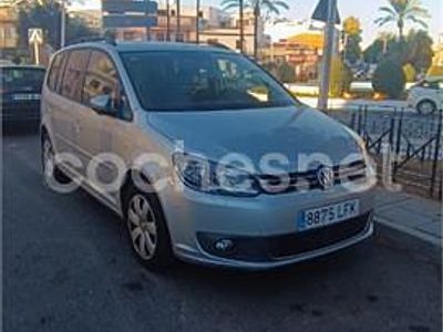 Gris / plata Usado 2015 VW Touran Advance Monovolumen | 10.500 € (Buen precio)