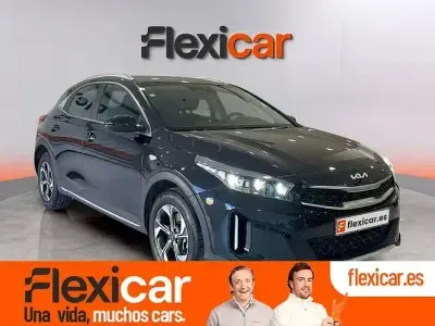 Usado Kia XCeed 100 CV (73 kW) 2024 Negro SUV