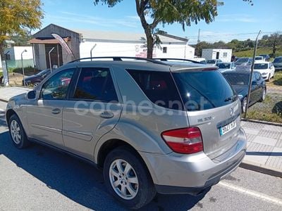 Mercedes ML320