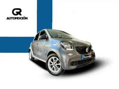 Usado Smart ForFour 71 CV (52 kW) 2018 Gris / plata Utilitario