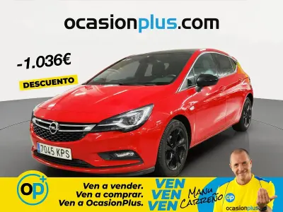 Usado Opel Astra Dynamic 150 CV (110 kW) 2018 Rojo Berlina