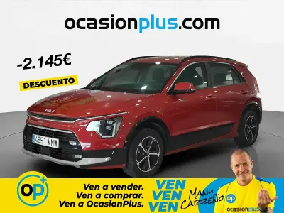 Usado Kia Niro 141 CV (103 kW) 2024 Rojo SUV