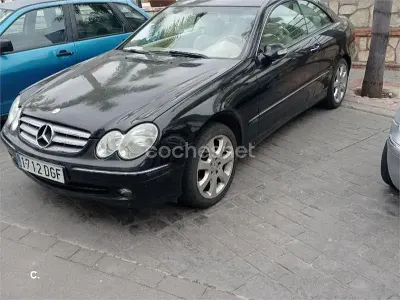 Usado Mercedes CLK200 Elegance 163 CV (119 kW) 2005 Negro Coupe