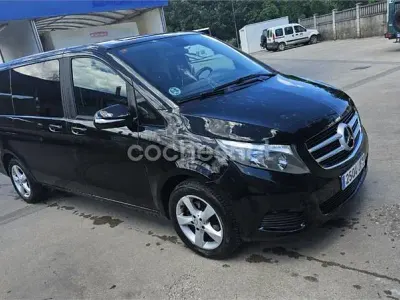 Usado Mercedes V220 Avantgarde 163 CV (119 kW) 2015 Negro Monovolumen