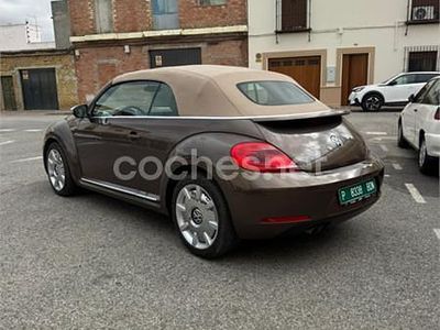 Usado VW Beetle Cabriolet 140 CV (102 kW) 2013 Marrón Descapotable