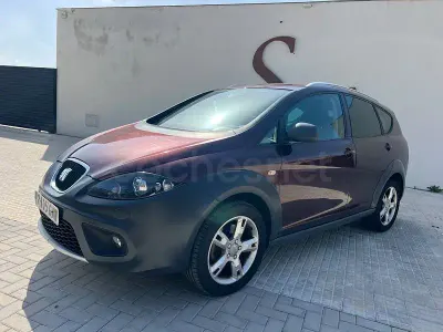 Occasion Seat Altea 211 PK (155 kW) 2009 Rood MPV