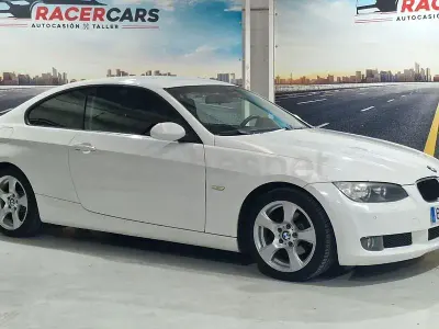 Usado BMW 320 170 CV (125 kW) 2009 Blanco Coupe