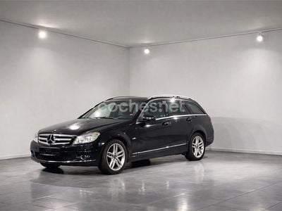 Usado Mercedes C200 136 CV (100 kW) 2009 Gris / plata Familiar